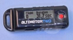 Jolly Logic AltimeterTwo -Estes || Quest || DYNASTAR Sales 097376bc3049a0f9808f37c4157fa276.image .700x389