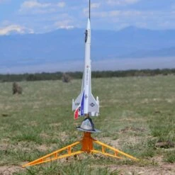 F-16 Fighter Fleet 35 F-16 Fighter Fleet -Estes || Quest || DYNASTAR Sales 22537bbdaec6dd3c1e1da50d75ed4062.image .700x700