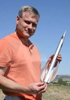 Predator -Estes || Quest || DYNASTAR Sales 3bb880566eb33eec2d5b2210d1b90788.image .300x425