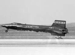 X-15 Rocket Plane -Estes || Quest || DYNASTAR Sales 59b1657dda6f994be043a15754882bf4.image .700x513