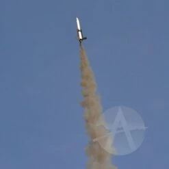 Star Lift Mega Lander 27 Star Lift Mega Lander -Estes || Quest || DYNASTAR Sales 5ce6de02f02414397e91df35091e700d.image .700x700